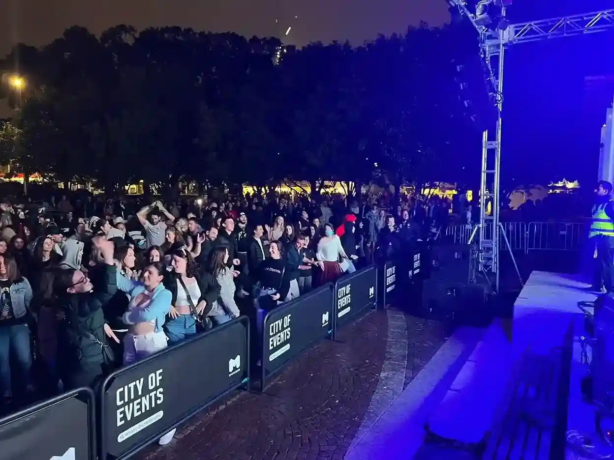 Italian Festa Ambience